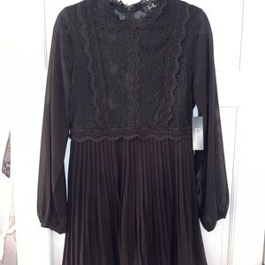 (Never worn) Lulu’s Black dress